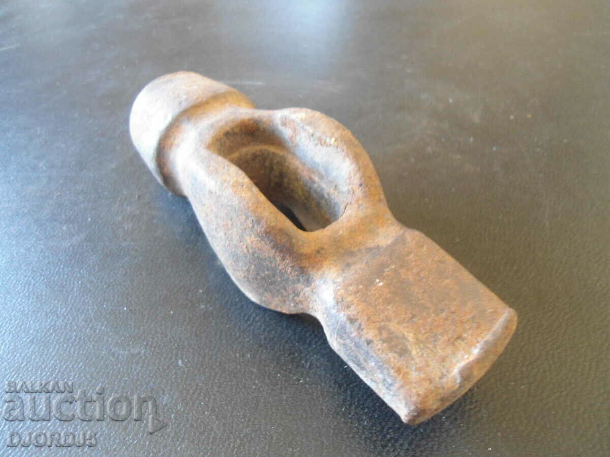 Star hammer with price 5.00 BGN | € 2.56 Star hammer with price 5.00 BGN | € 2.56