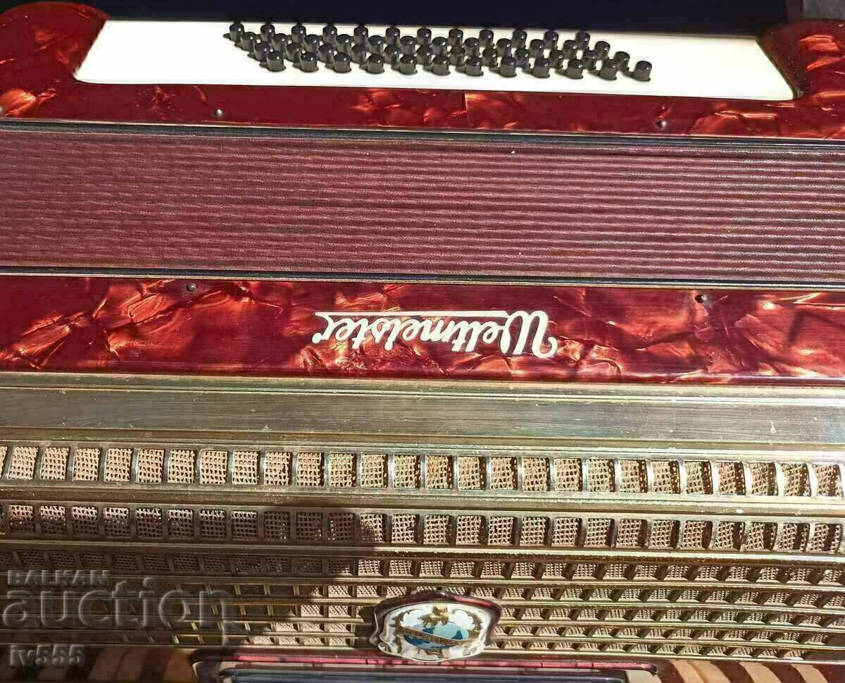 Licitație VÂND ACORDEON NEMȚESC VECHI RAR - WELTMEISTER 48 BASI Licitație VÂND ACORDEON NEMȚESC VECHI RAR - WELTMEISTER 48 BASI