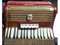 FOR SALE OLD GERMAN ACCORDION - WELTMEISTER 48 BASS
