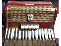 FOR SALE OLD GERMAN ACCORDION - WELTMEISTER 48 BASS