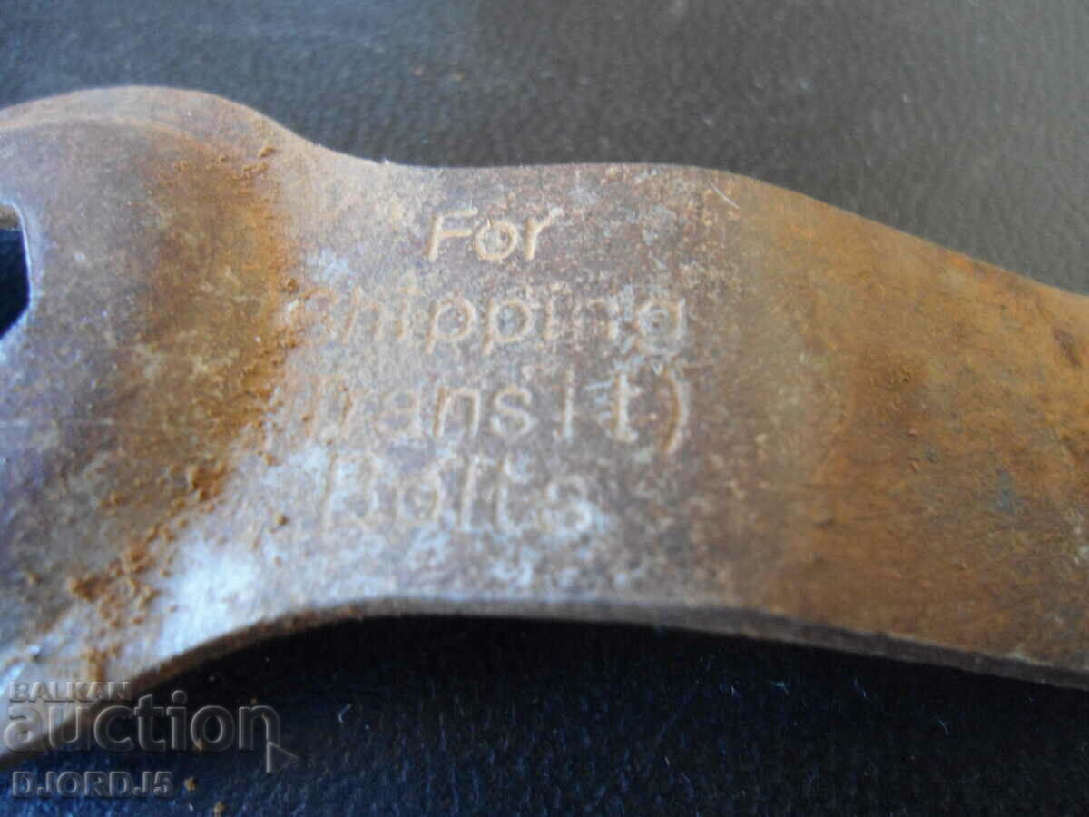 Auction Old key, markings Auction Old key, markings