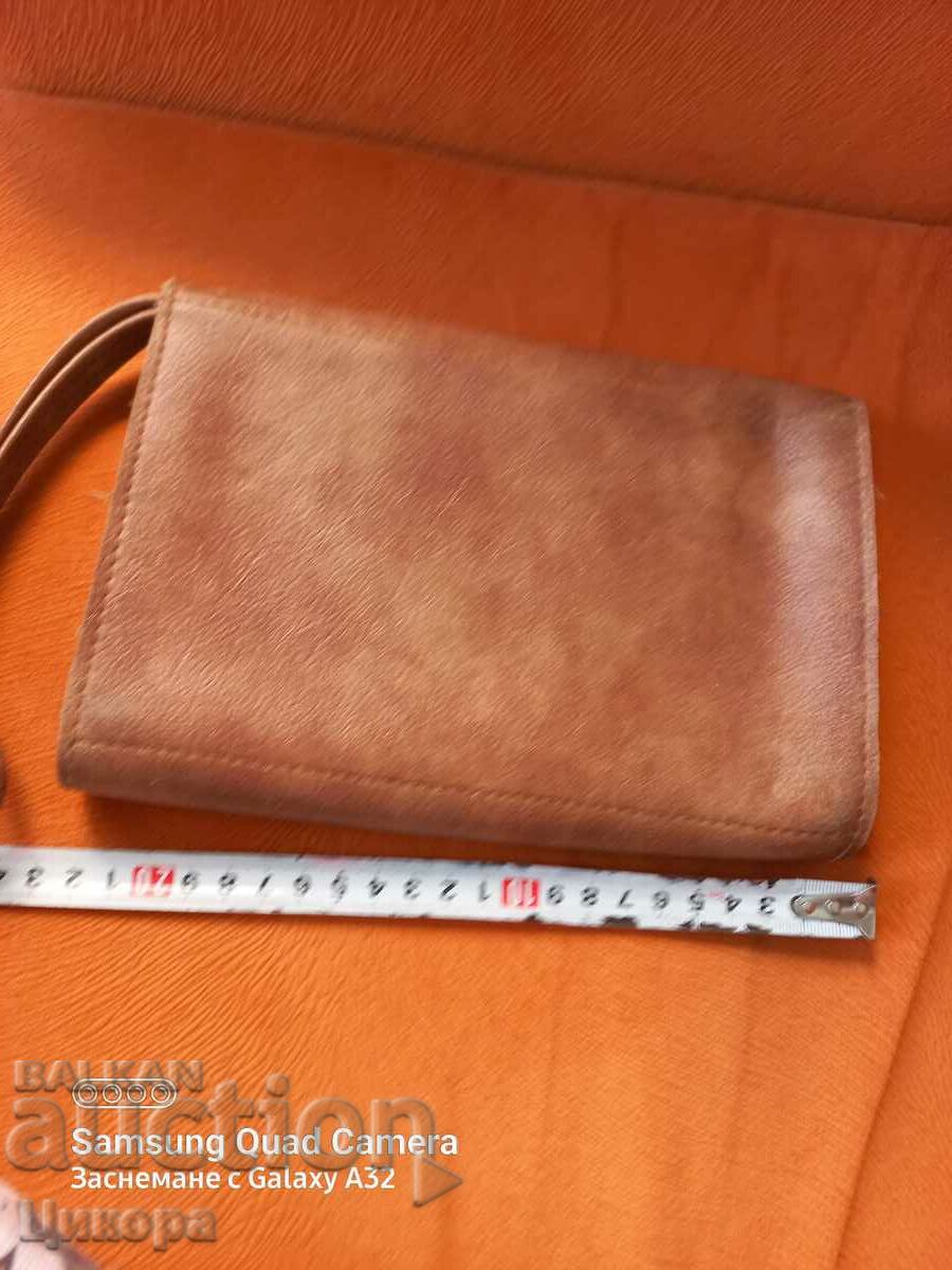 SOCA LEATHER MEN'S BAG with price 30.00 BGN | € 15.34 SOCA LEATHER MEN'S BAG with price 30.00 BGN | € 15.34