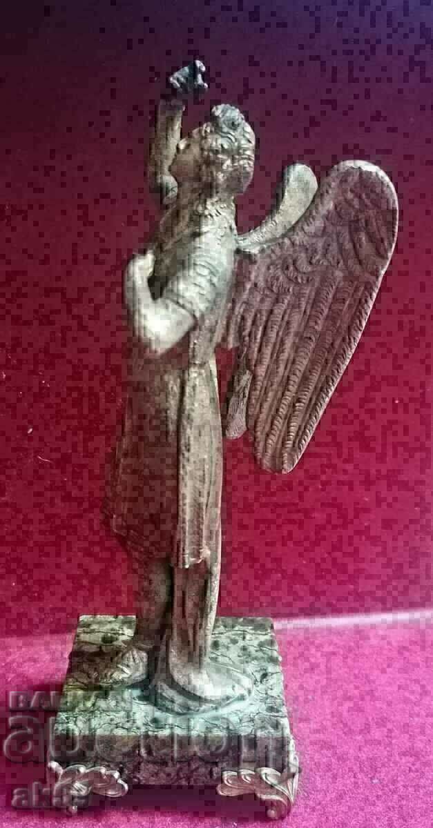 Delivery of "Singing Angel" - small plastic bronze. Delivery of "Singing Angel" - small plastic bronze.