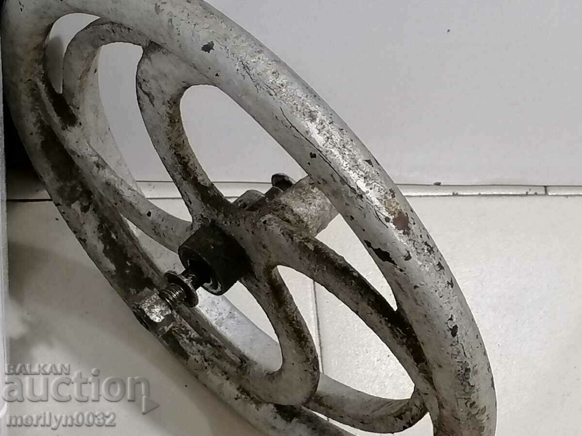 Wheel cast relief cast iron from machine gear wrought iron - 5 Wheel cast relief cast iron from machine gear wrought iron - 5