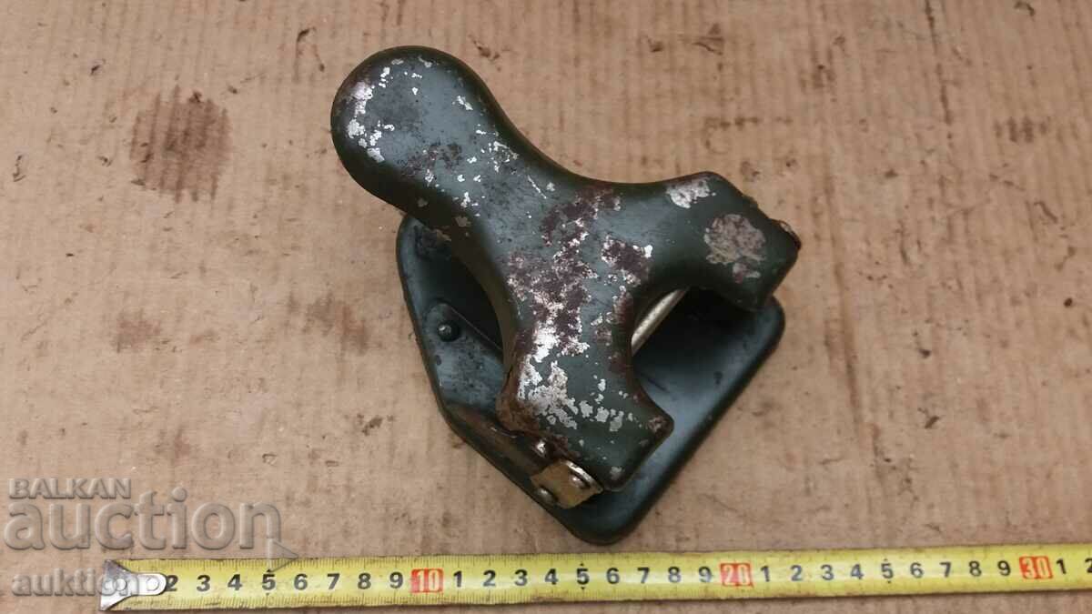 Auction  MASSIVE SOC. PERFORATOR