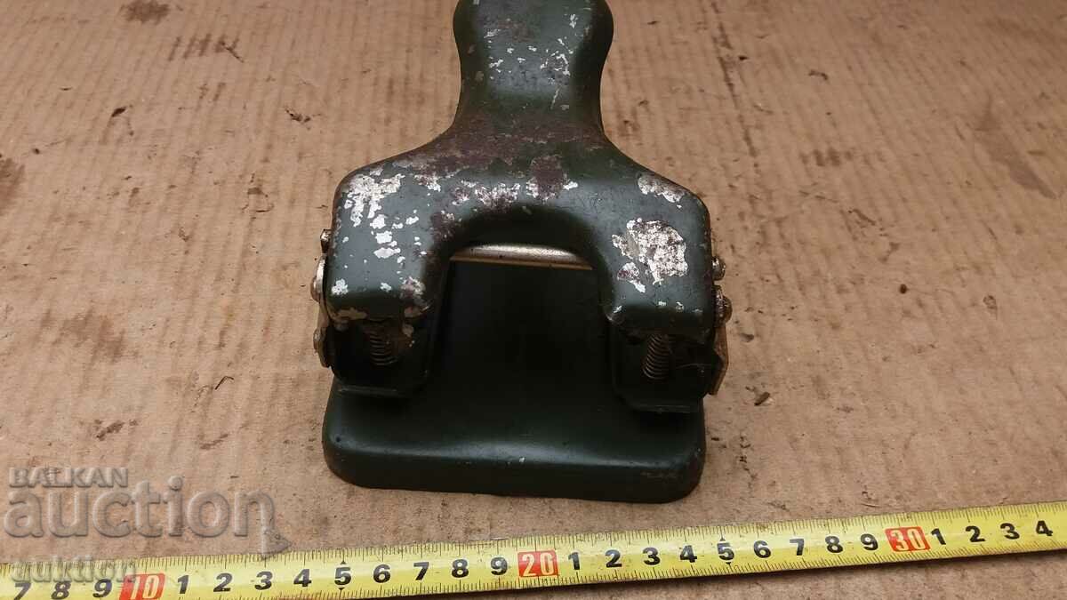 MASSIVE SOC. PERFORATOR - 7