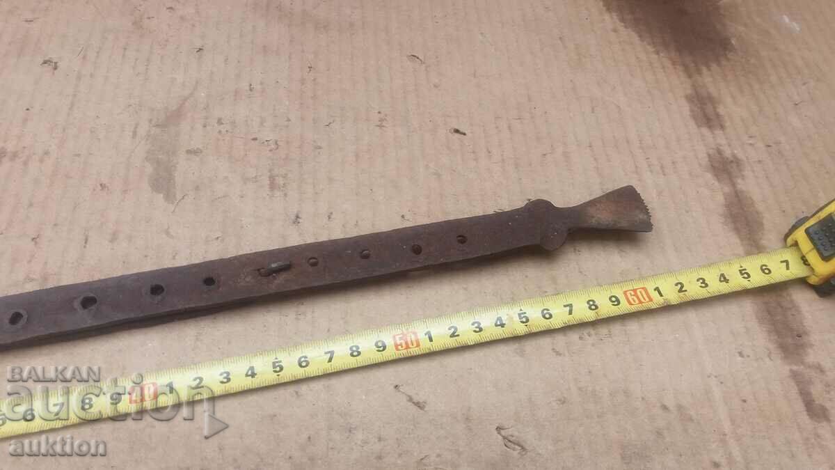 Auction WROUGHT RENAISSANCE ARSHIN FOR LOOM Auction WROUGHT RENAISSANCE ARSHIN FOR LOOM