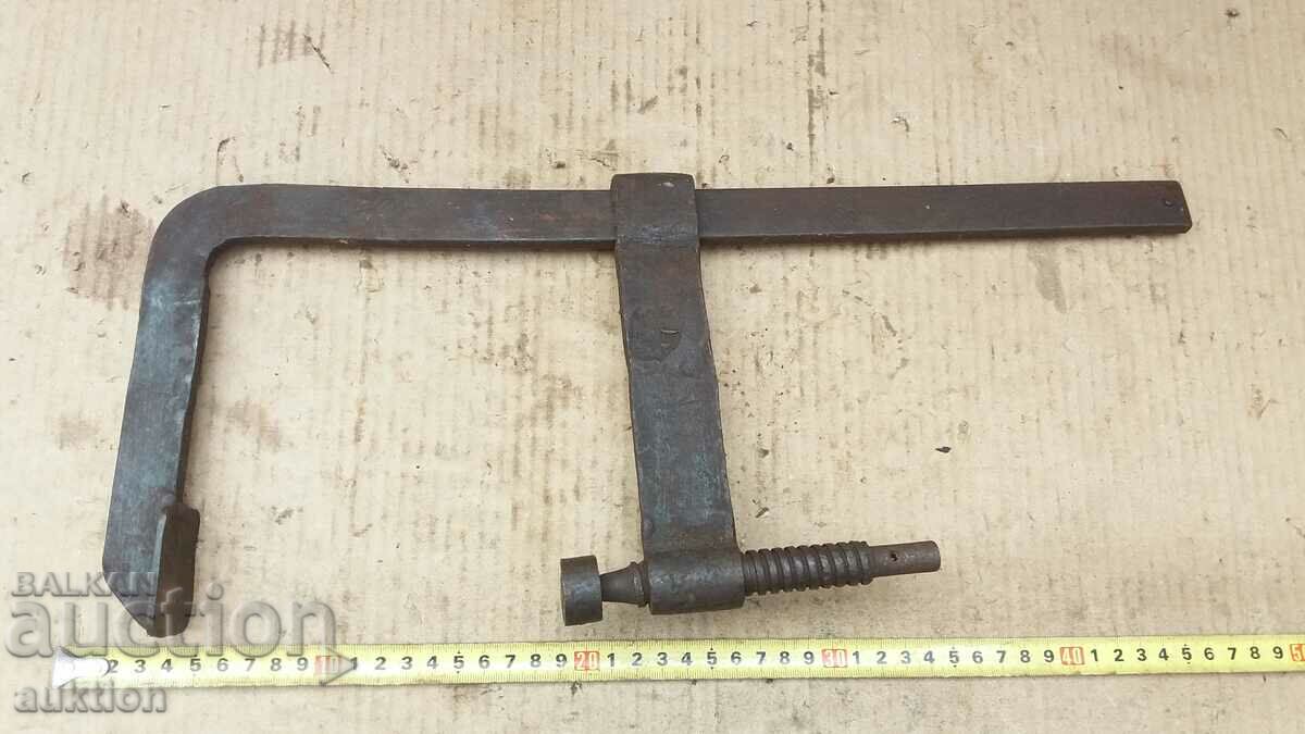 OLD MASSIVE SOC. STEEL BRACKET, TOOL with price 12.99 BGN | € 6.64 OLD MASSIVE SOC. STEEL BRACKET, TOOL with price 12.99 BGN | € 6.64