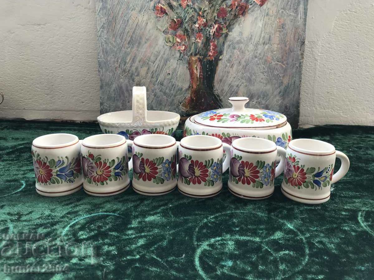 Φλιτζάνια, μπολ ζάχαρης και μπολ καραμέλας - Τσεχοσλοβακία Φλιτζάνια, μπολ ζάχαρης και μπολ καραμέλας - Τσεχοσλοβακία