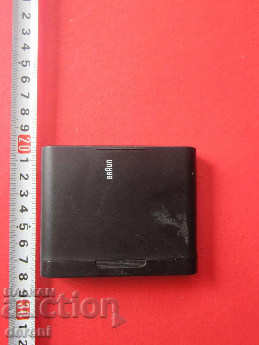 Braun lighter case with price 10.00 BGN | € 5.11 Braun lighter case with price 10.00 BGN | € 5.11