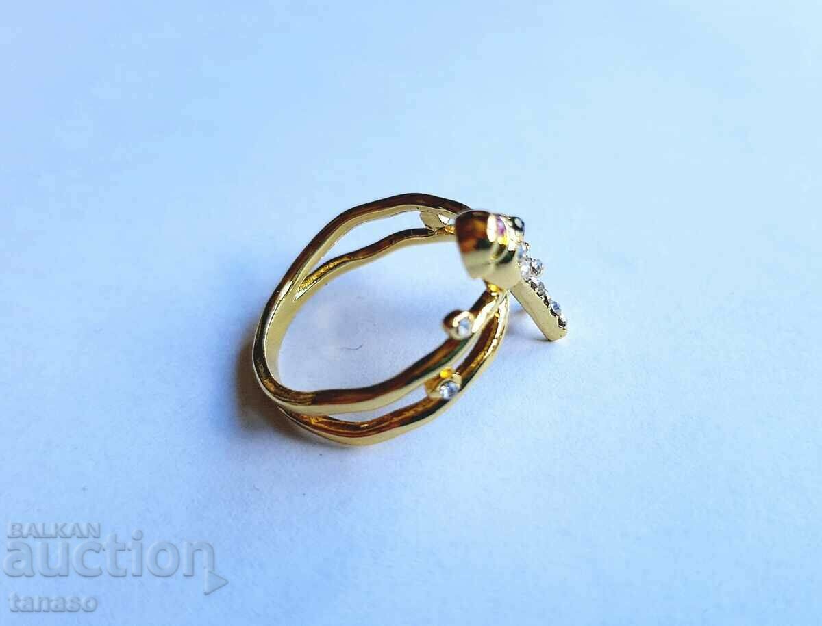 Ring with zircons, bird with price 25.00 BGN | € 12.78 Ring with zircons, bird with price 25.00 BGN | € 12.78