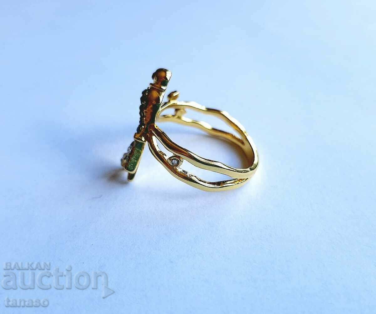 Delivery of Ring with zircons, bird Delivery of Ring with zircons, bird