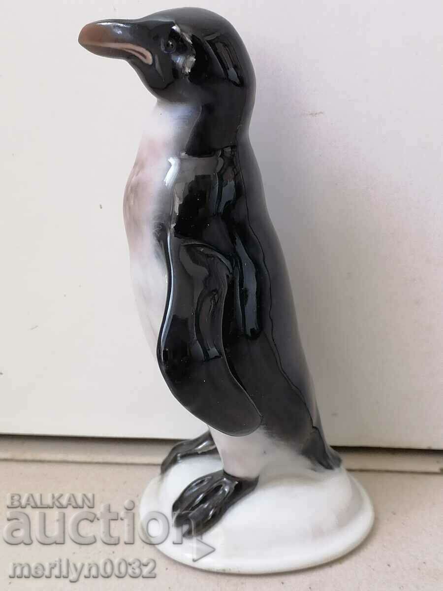 Delivery of Porcelain figure penguin Rosental statuette porcelain Delivery of Porcelain figure penguin Rosental statuette porcelain