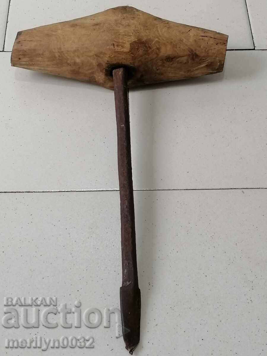 Стар дърводелски свредел,  маткап, бургия, инструмент