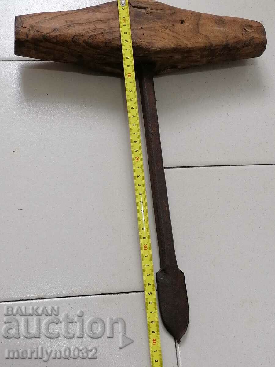 Old woodcutter, chopper, drill, tool - 6