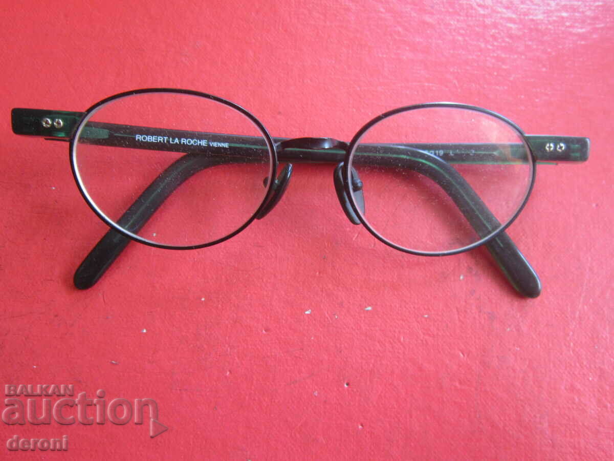 Robert La Roche glasses with price 80.00 BGN | € 40.90 Robert La Roche glasses with price 80.00 BGN | € 40.90