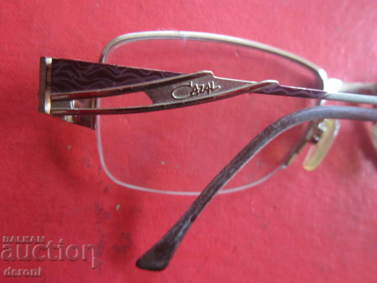 Licitație Minunați ochelari Cazal Licitație Minunați ochelari Cazal