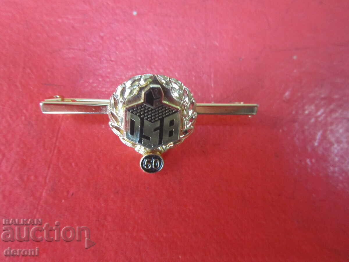 Licitație Semn minunat de insignă