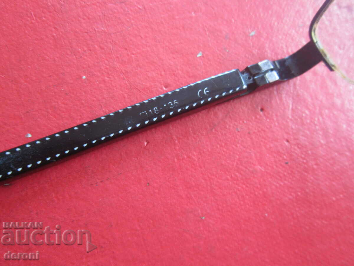 Grozavi ochelari germani - 5