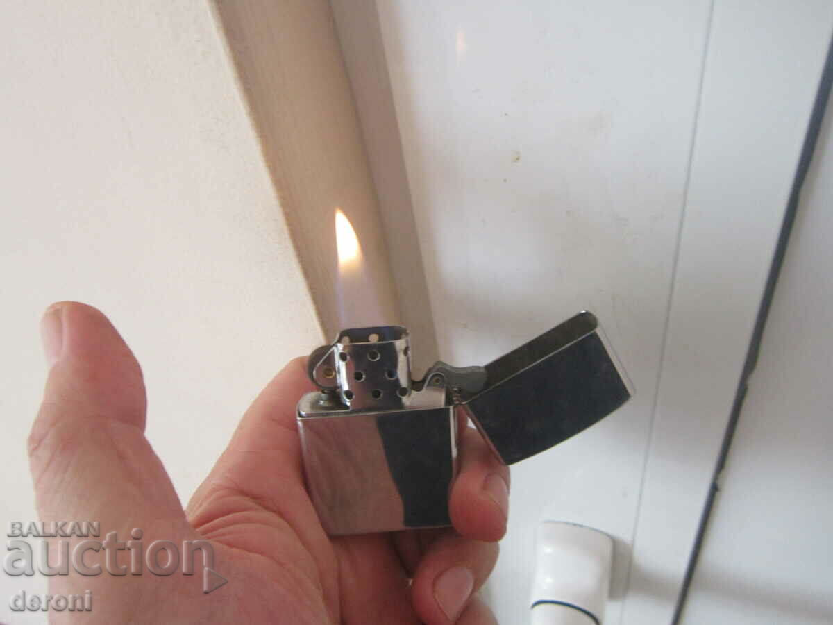 Livrarea Brichetă pe benzină 7