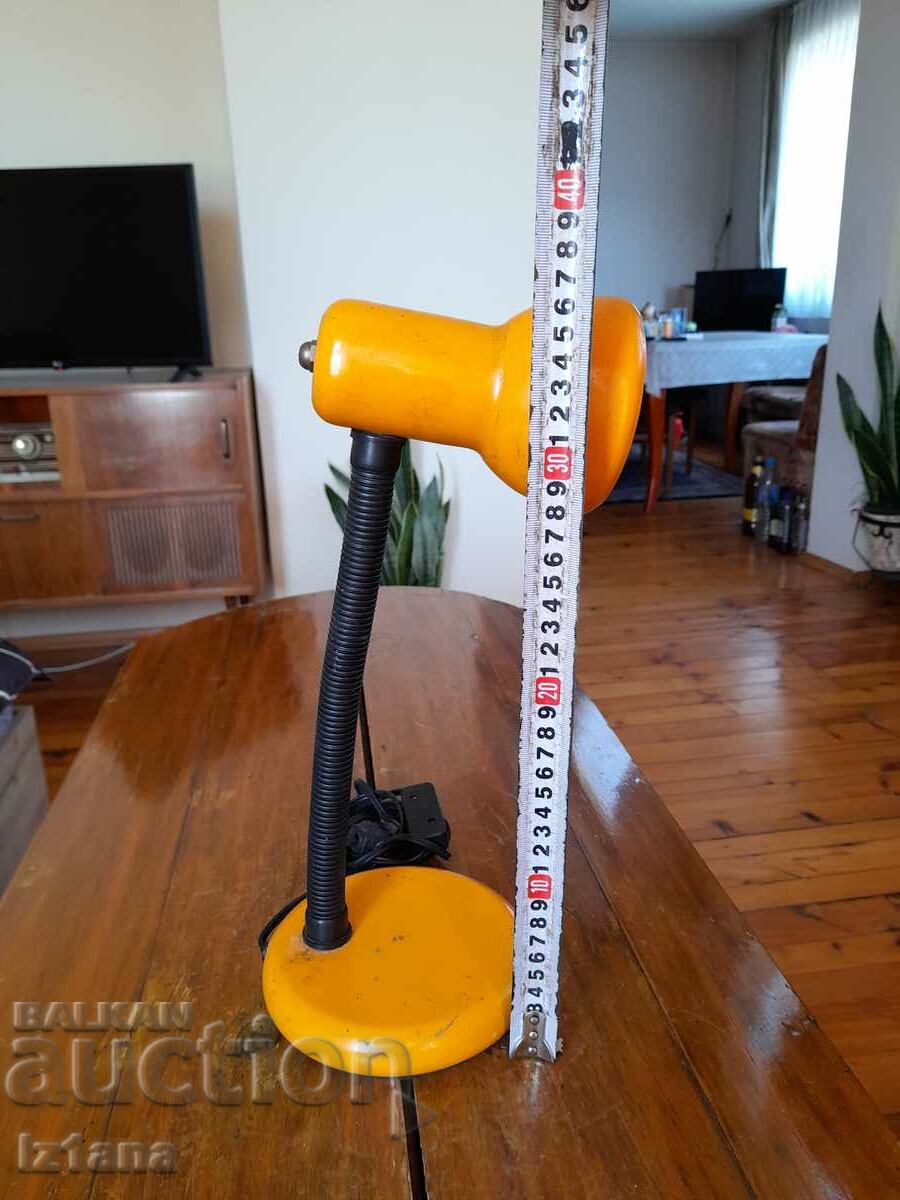 Auction An old desk lamp Auction An old desk lamp