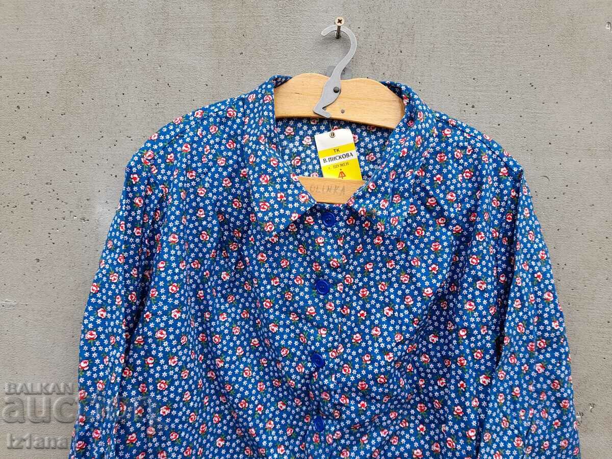Old lady's blouse with price 15.00 BGN | € 7.67 Old lady's blouse with price 15.00 BGN | € 7.67