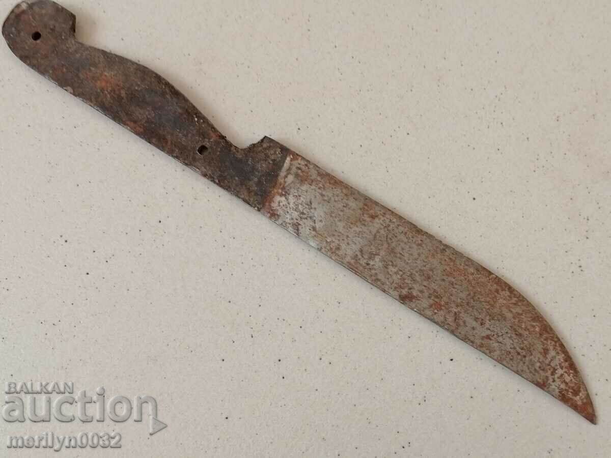 Un cuțit vechi fără lamă arsă, pumnal, cortică, rugină, - 7 Un cuțit vechi fără lamă arsă, pumnal, cortică, rugină, - 7