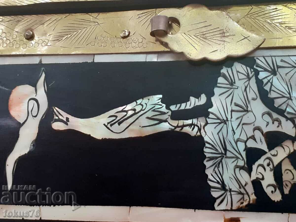 Old lacquer jewelry box with mother-of-pearl inlays - Beauty - 6 Old lacquer jewelry box with mother-of-pearl inlays - Beauty - 6