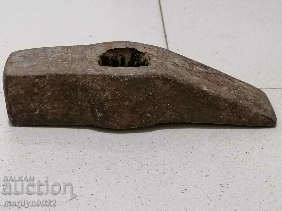 Vechi instrument instrument de ciocan cu preț 29.00 BGN | € 14.83