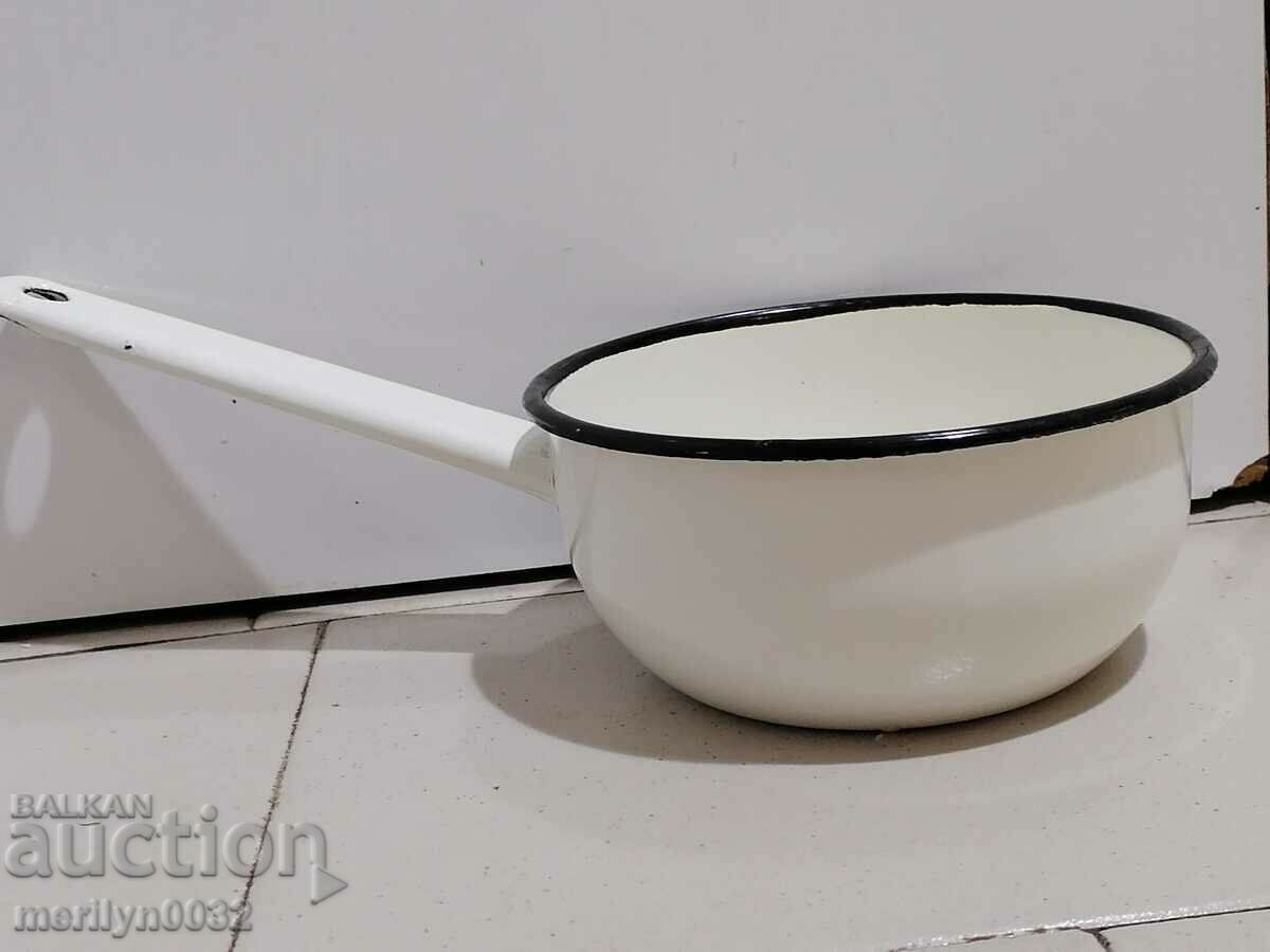 Old enameled dish, pan with USSR enamel with price 39.00 BGN | € 19.94 Old enameled dish, pan with USSR enamel with price 39.00 BGN | € 19.94