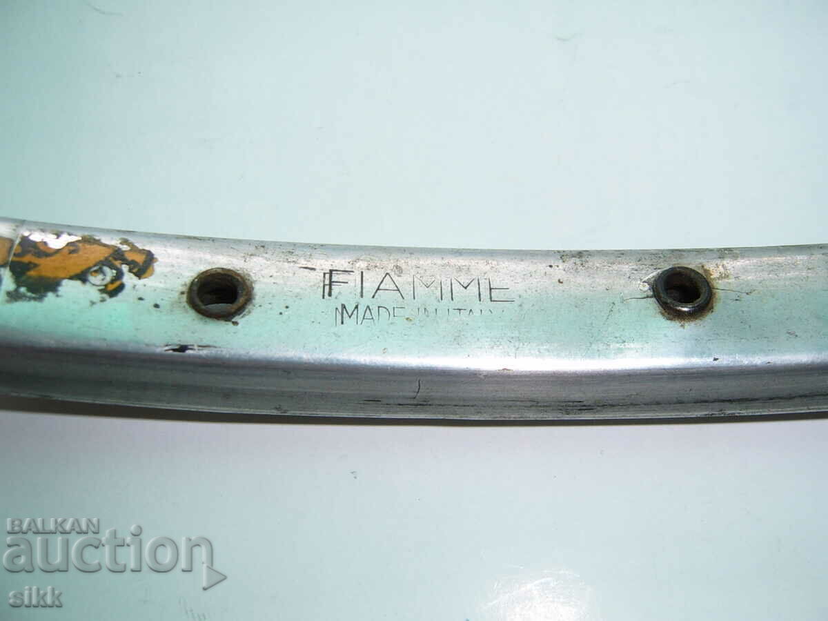 Auction  runner splint Italian