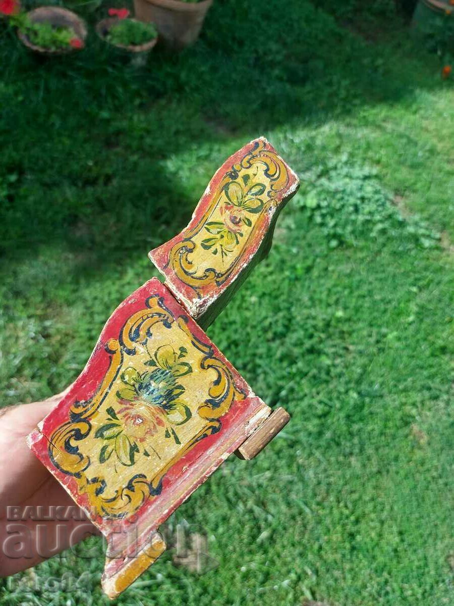 BOX - VERY OLD - PAINTING - 5 BOX - VERY OLD - PAINTING - 5