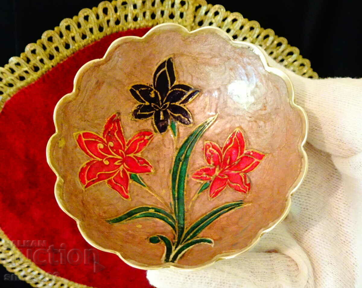 Delivery of Bronze bowls, candy boxes with cellular enamel, 2 pieces.