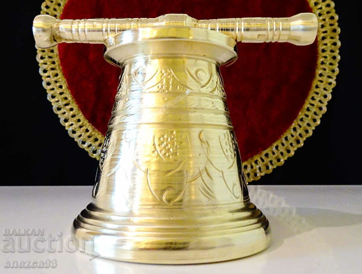 Engraved bronze mortar and pestle 540 g. - 7 Engraved bronze mortar and pestle 540 g. - 7