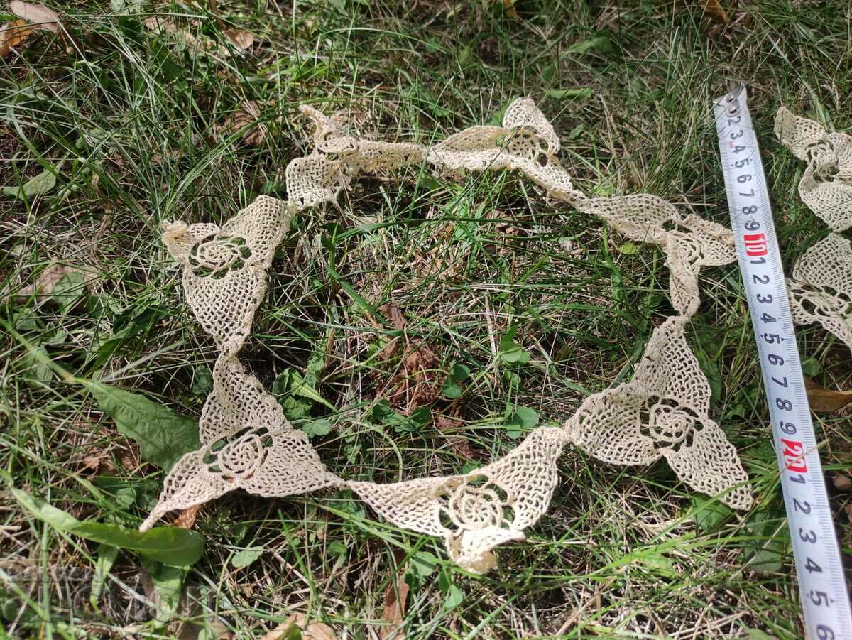 Δημοπρασία Δύο μικρά κορδόνια. Δημοπρασία Δύο μικρά κορδόνια.