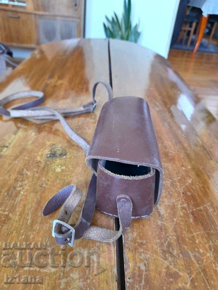 Auction Old Kodak camera case Auction Old Kodak camera case