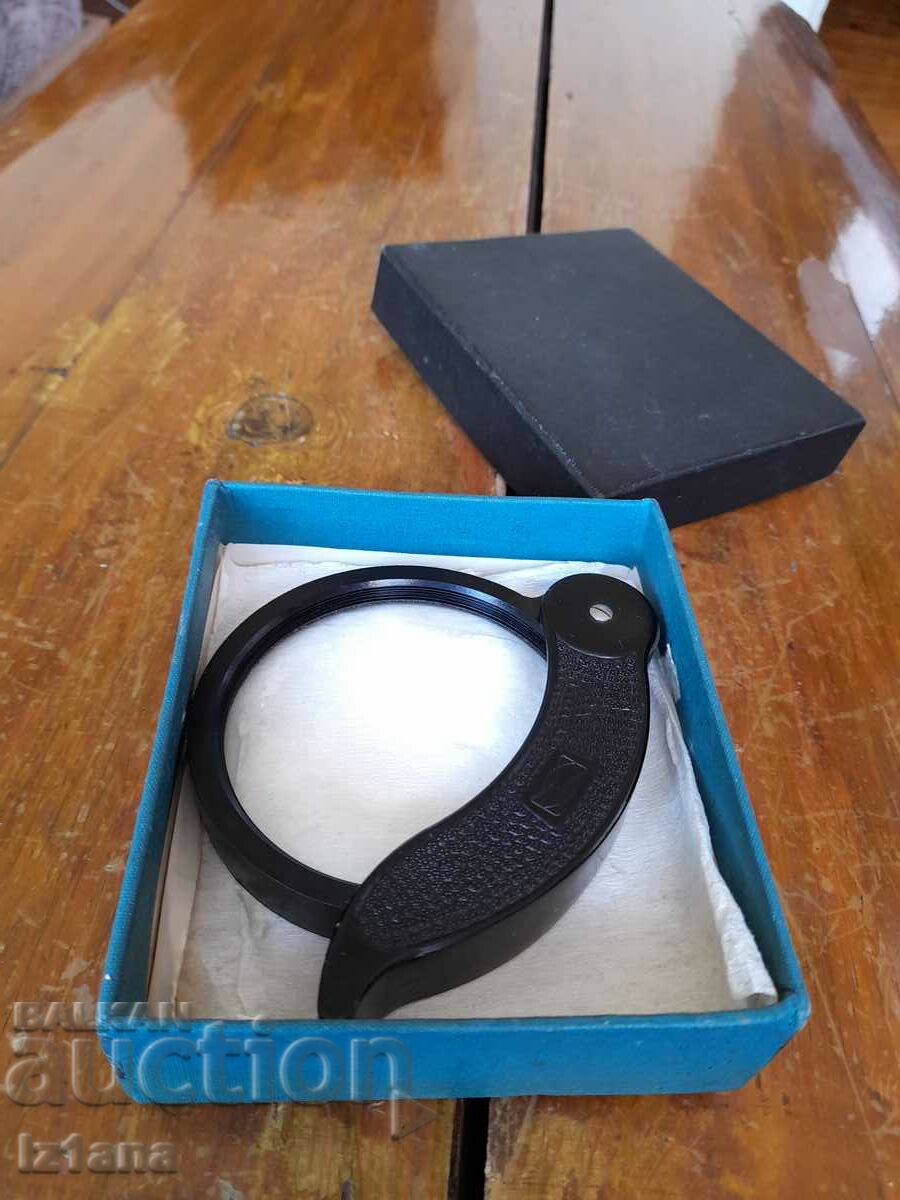 Old magnifier OZ Optikoelectron with price 50.00 BGN | € 25.56 Old magnifier OZ Optikoelectron with price 50.00 BGN | € 25.56
