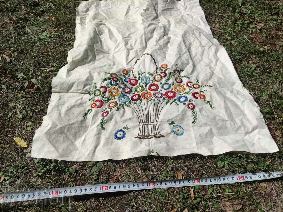 Auction embroidery Auction embroidery