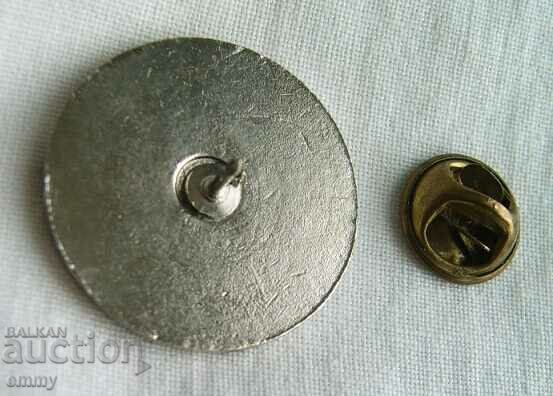 Auction Badge World Cup in Sports Acrobatics, Tokyo 1991 Auction Badge World Cup in Sports Acrobatics, Tokyo 1991