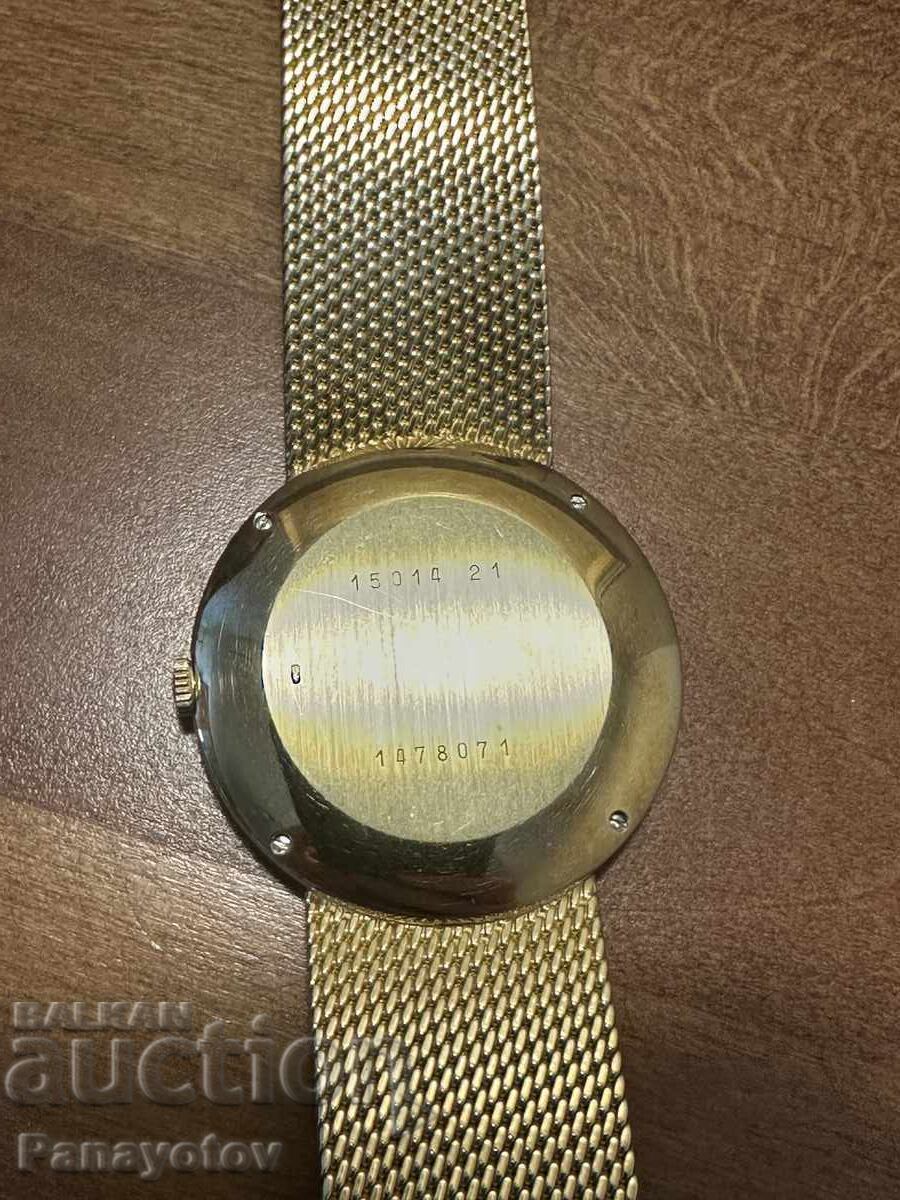 Auction  GOLD WATCH GOLDEN JAEGER-LECOULTRE PERFECT 18 KARAT