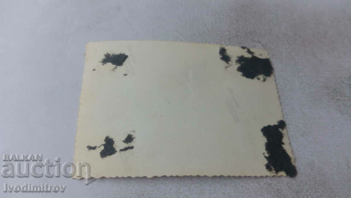 Снимка Офицери и войници с цена € 0.95 | 1.86 лв.