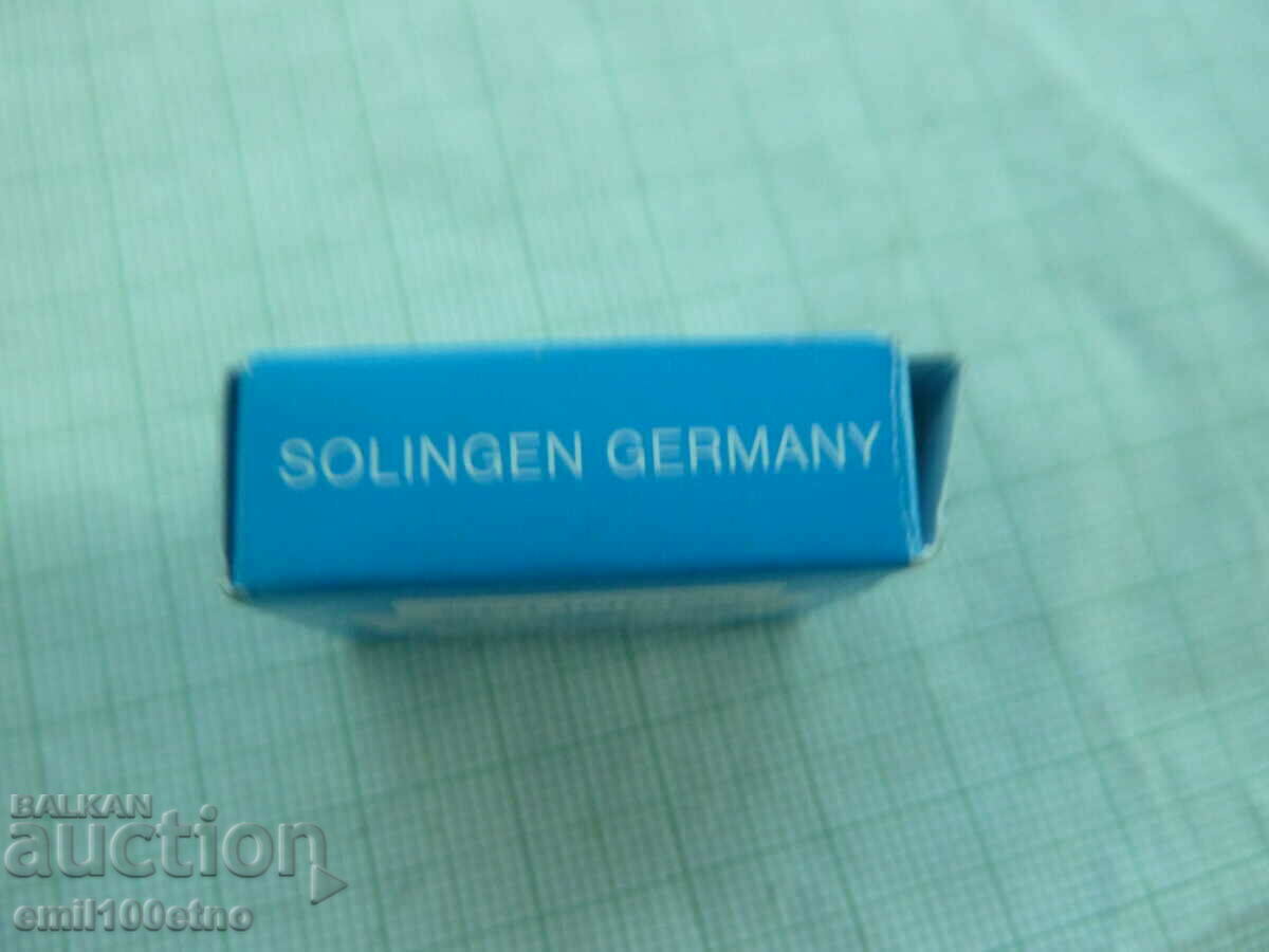 Mini razor blades 8 pieces SOLINGEN Germany with price 6.00 BGN | € 3.07 Mini razor blades 8 pieces SOLINGEN Germany with price 6.00 BGN | € 3.07