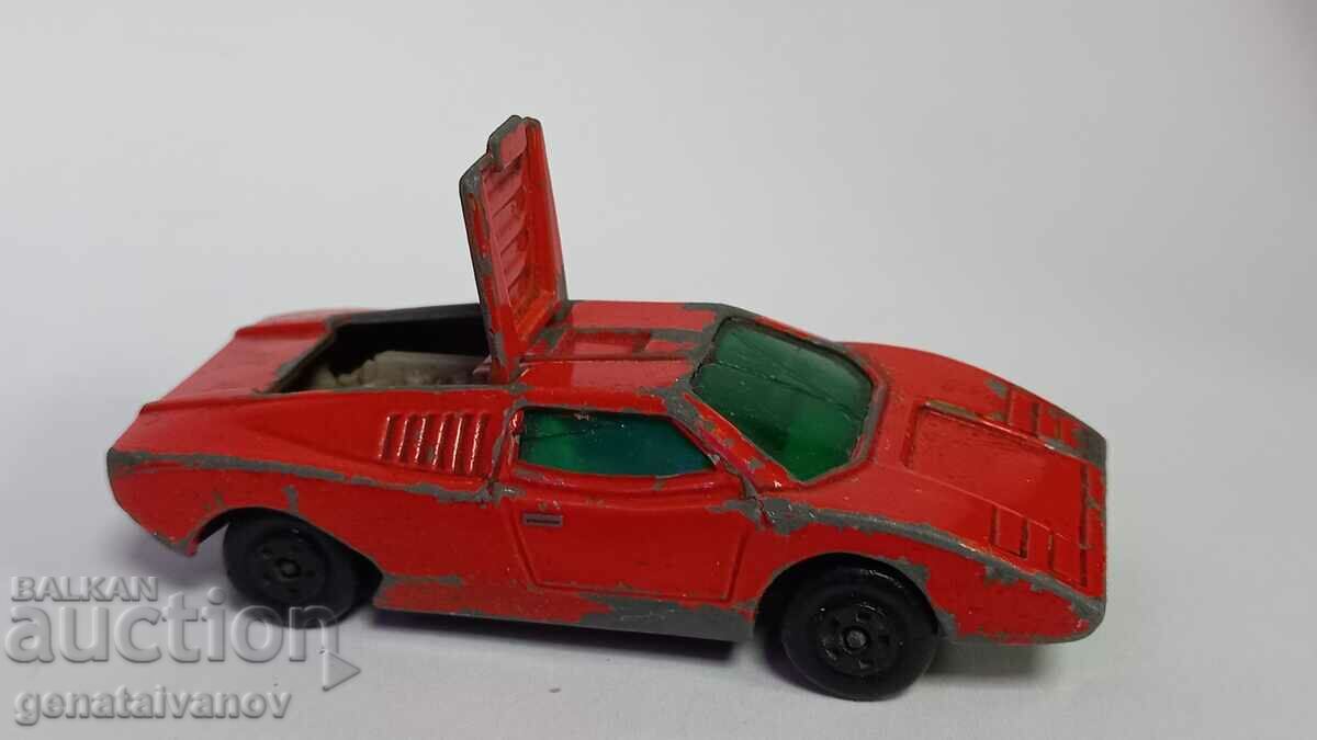 1975 MATCHBOX LAMBORGHINI COUNTACH Stroller with price 10.00 BGN | € 5.11 1975 MATCHBOX LAMBORGHINI COUNTACH Stroller with price 10.00 BGN | € 5.11
