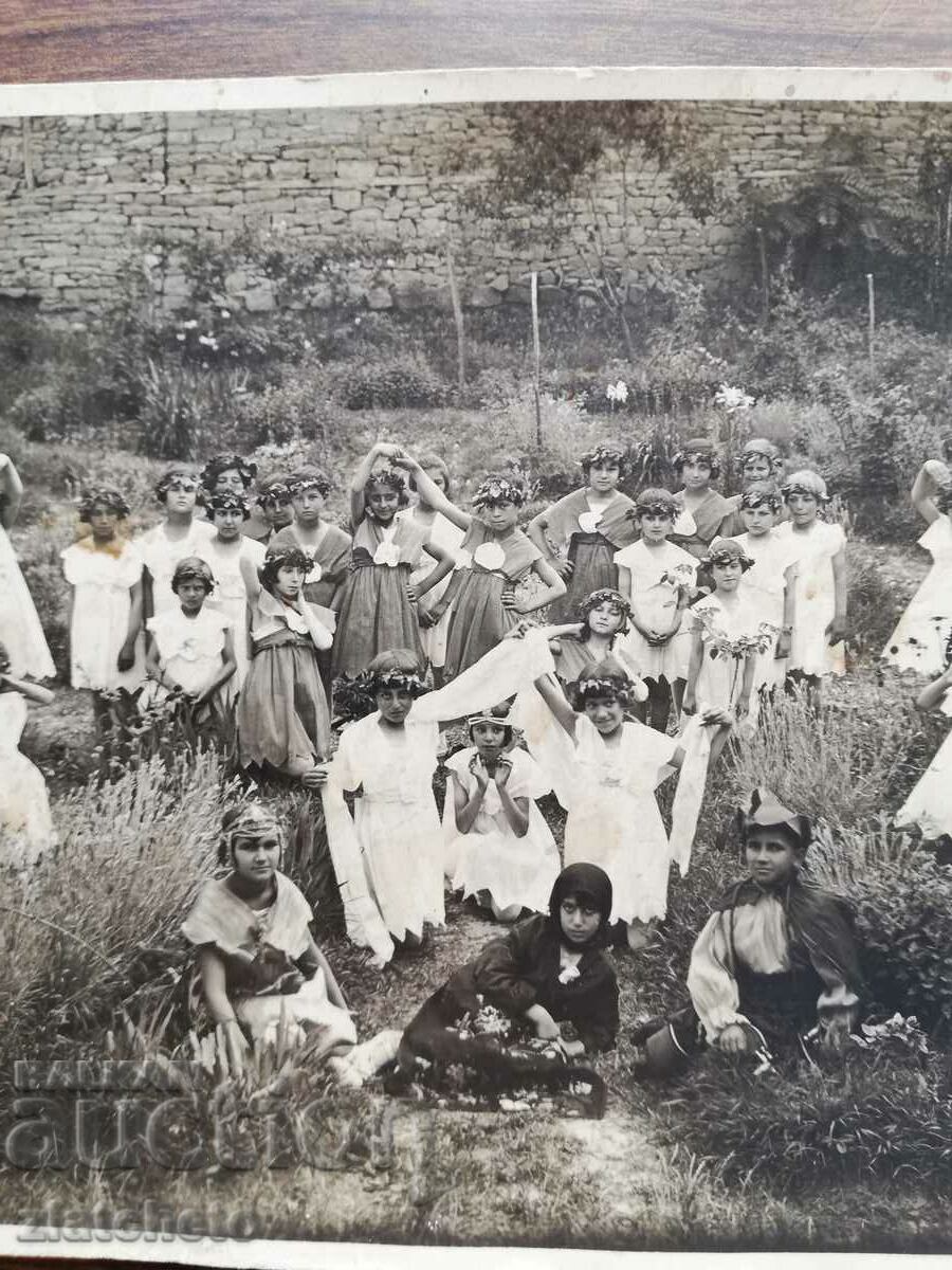 Delivery of Old photo Kingdom of Bulgaria - Children - Samodivi, Leskovets Delivery of Old photo Kingdom of Bulgaria - Children - Samodivi, Leskovets