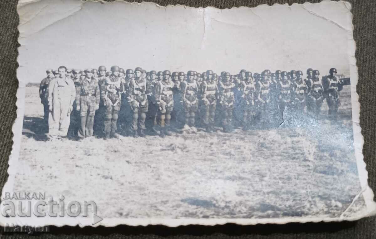 I am selling an old military photo - the parachute squad.