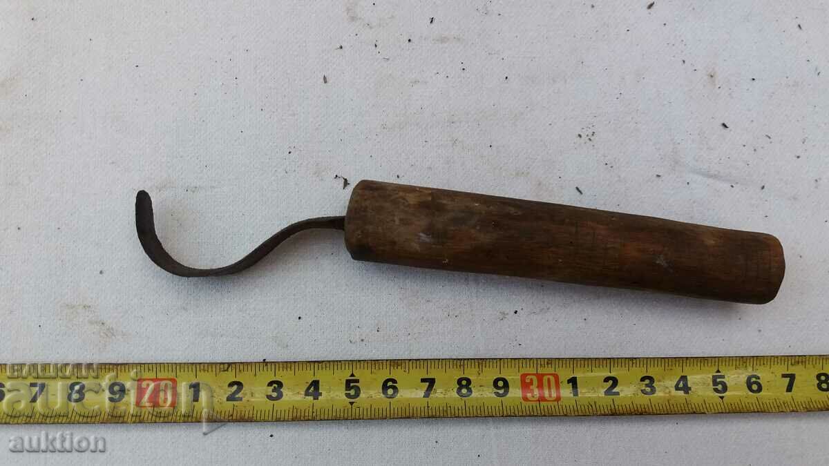 FORGED RENAISSANCE ORPHAN TOOL