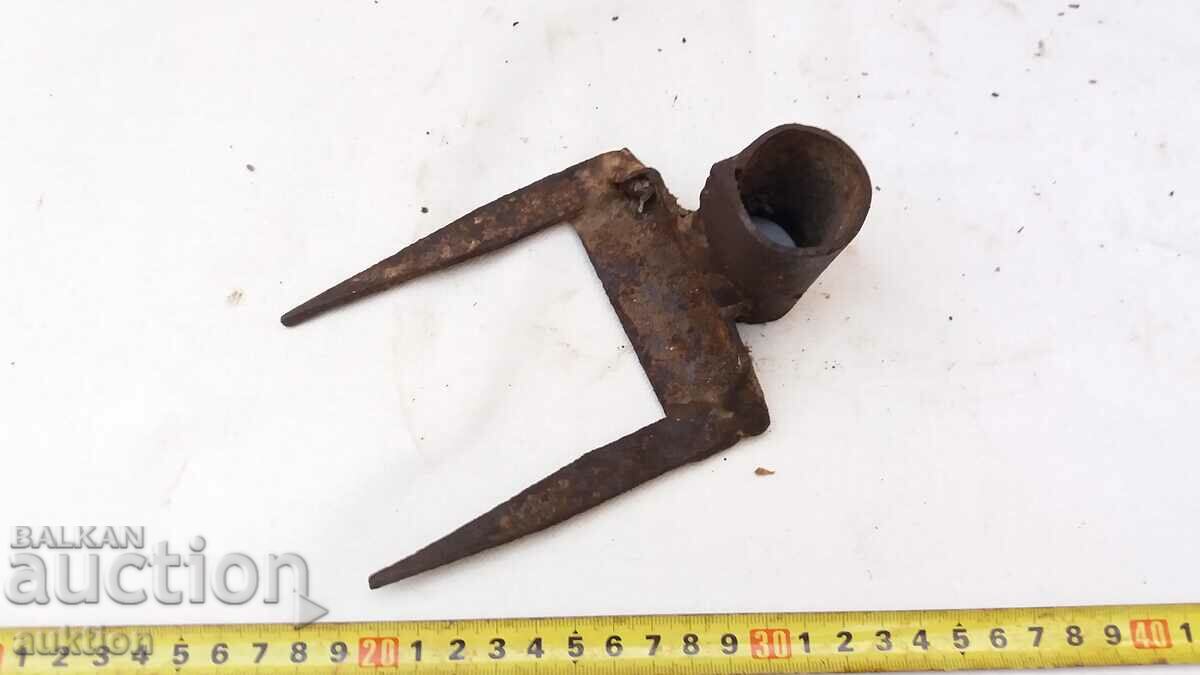 MILITARY INSTRUMENT, HOE - 5