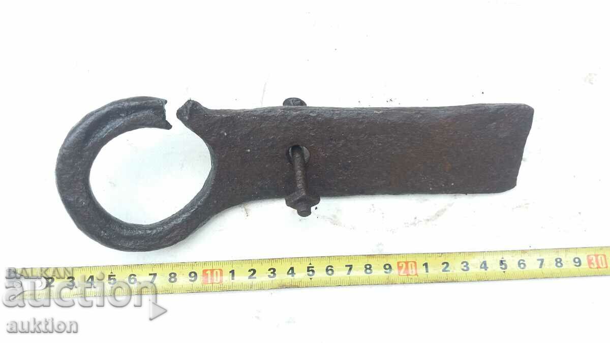 WROUGHT REVIVAL LOCK FOR THE GATE - 7 WROUGHT REVIVAL LOCK FOR THE GATE - 7