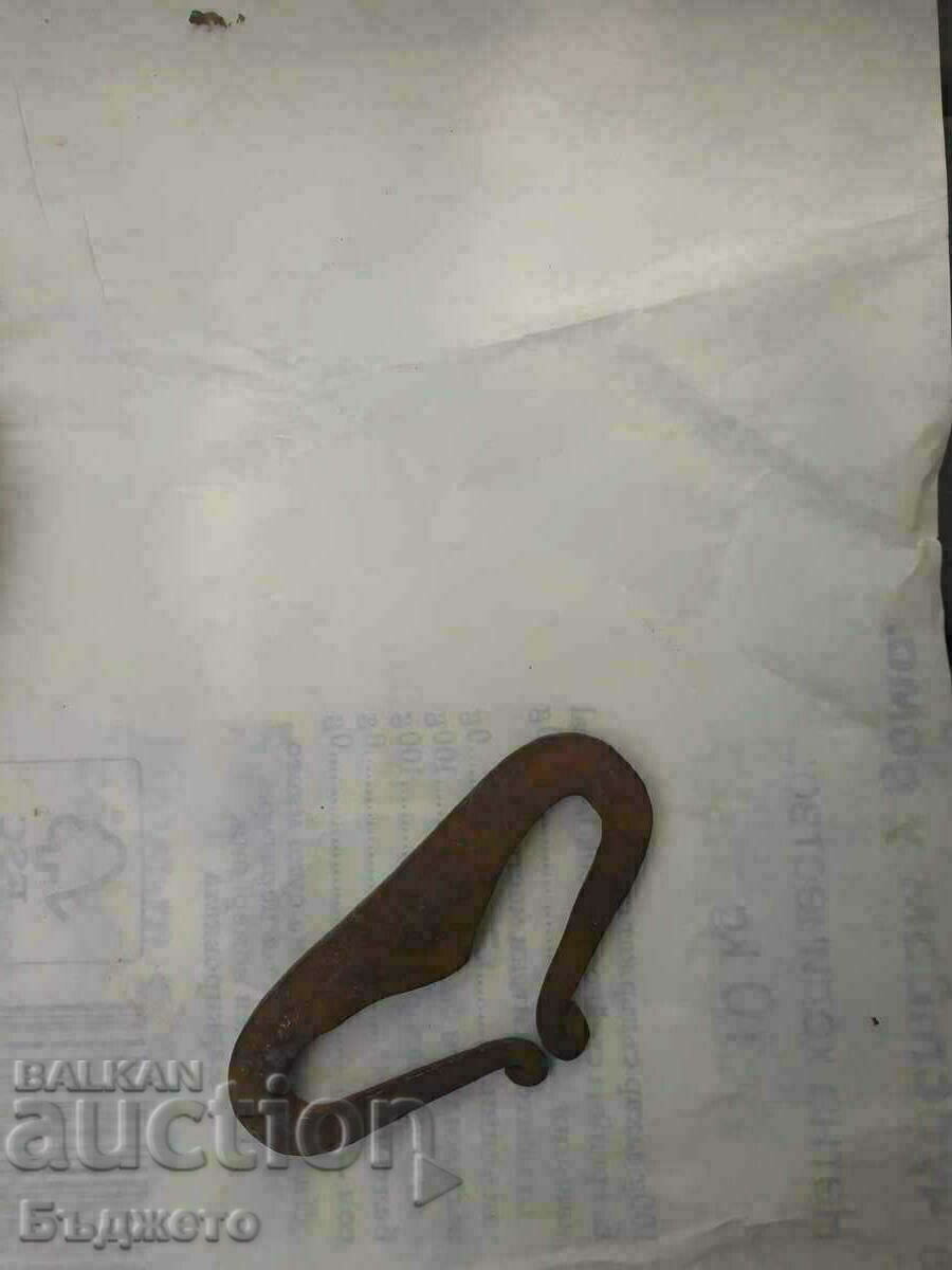 Auction Forged scissors, chopper and hand corn colander Auction Forged scissors, chopper and hand corn colander