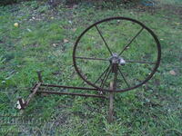 Antique metal circle